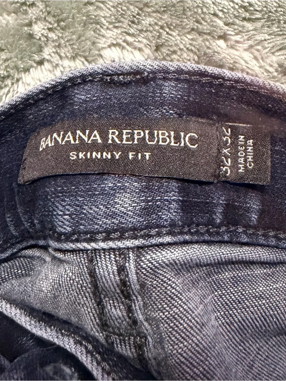 Banana Republic classic straight